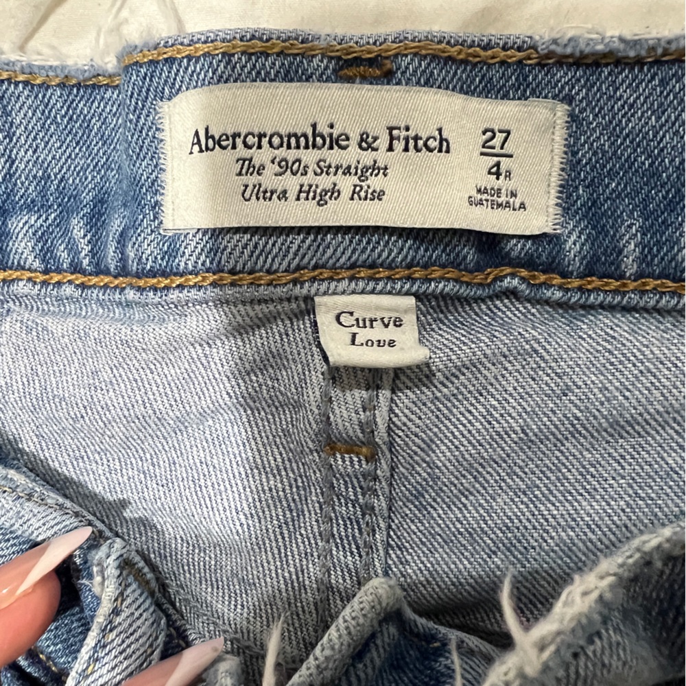 Curve Love Ultra High Rise 90s Straight Jean